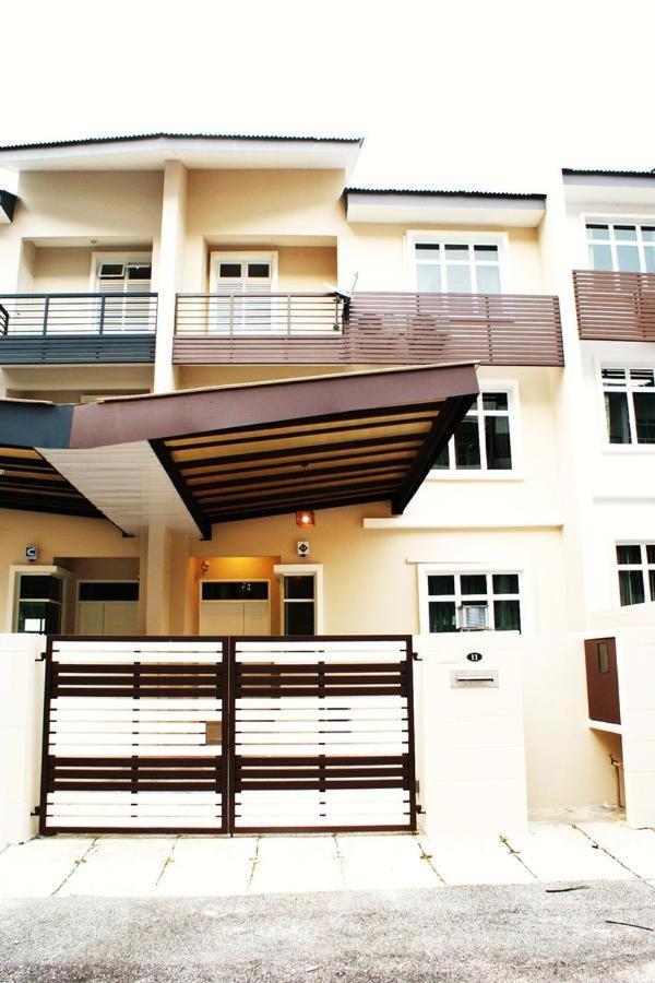 Shamrock Seaview 11 Villa Batu Feringgi Exterior foto